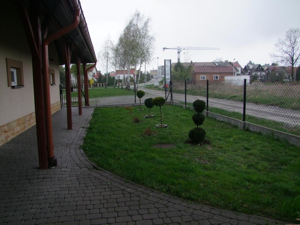 Warnenczyka 85A Bezplatny Parking, Faktura, Prywatna Lazienka, Klimatyzacja Rzeszów Extérieur photo