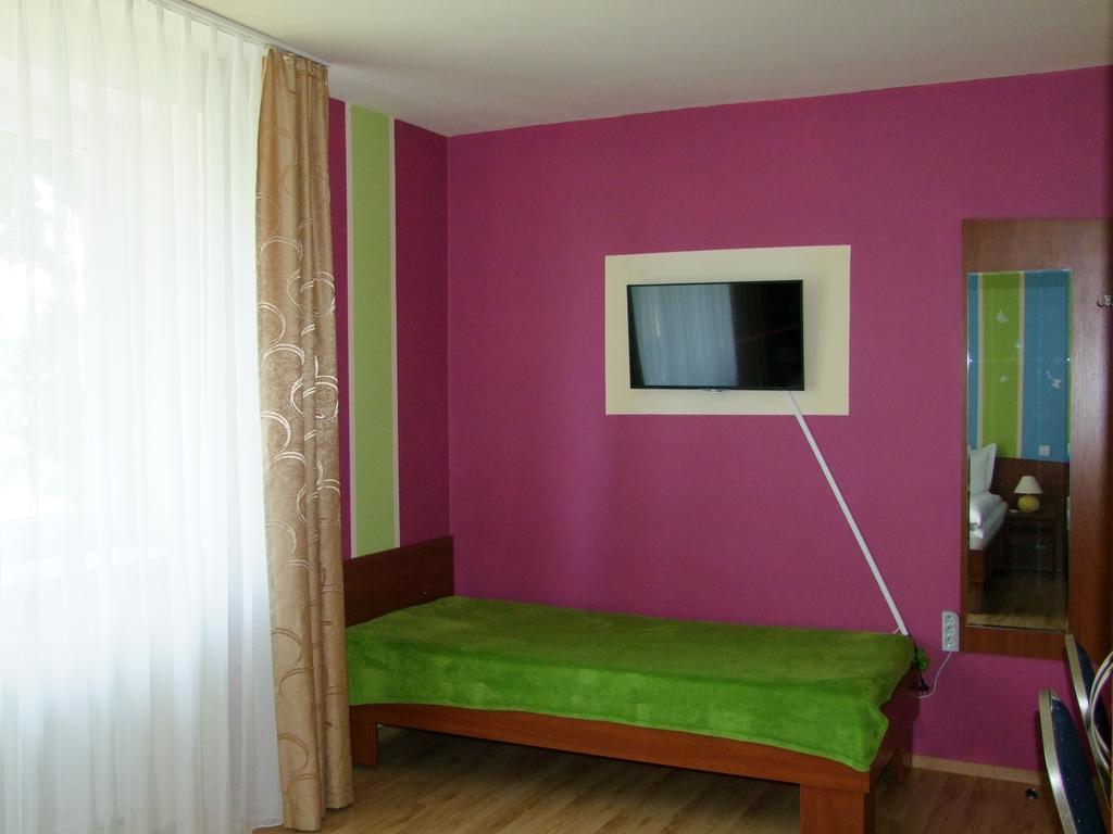Warnenczyka 85A Bezplatny Parking, Faktura, Prywatna Lazienka, Klimatyzacja Rzeszów Extérieur photo