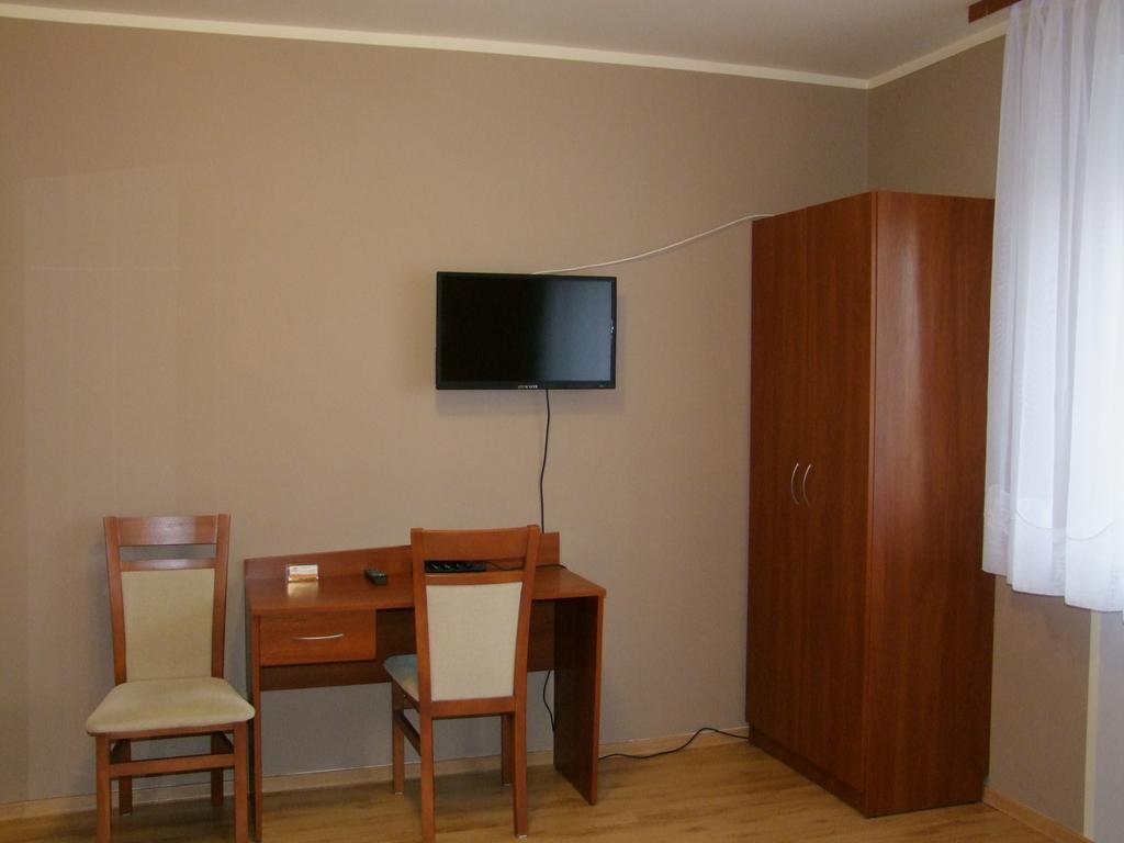 Warnenczyka 85A Bezplatny Parking, Faktura, Prywatna Lazienka, Klimatyzacja Rzeszów Extérieur photo